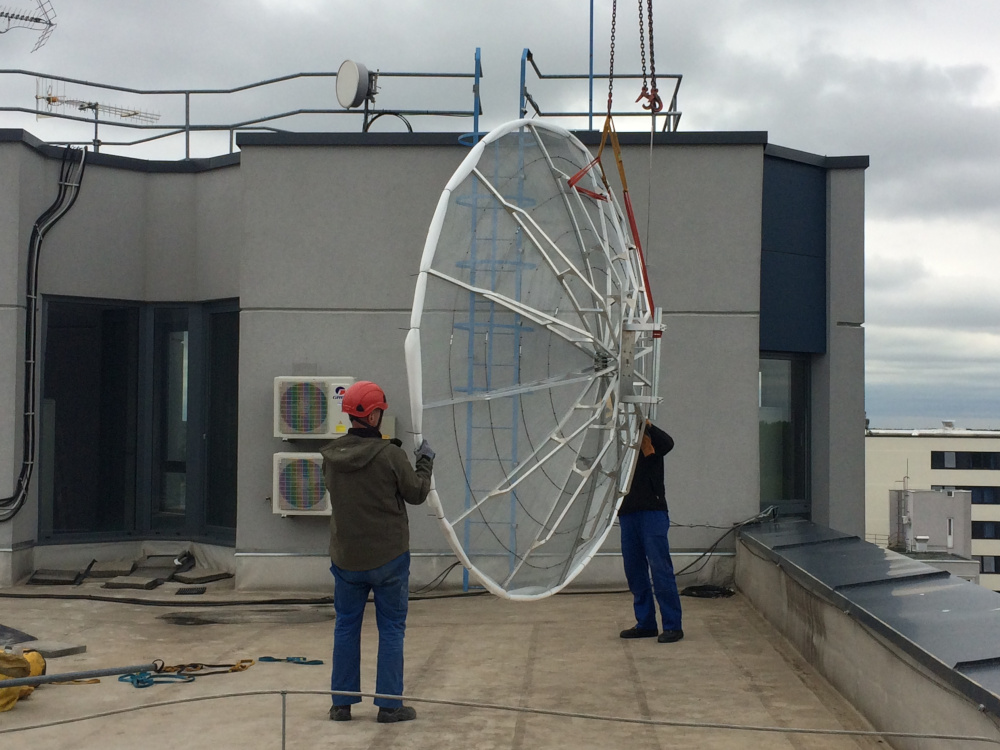 3 méteres grid antenna